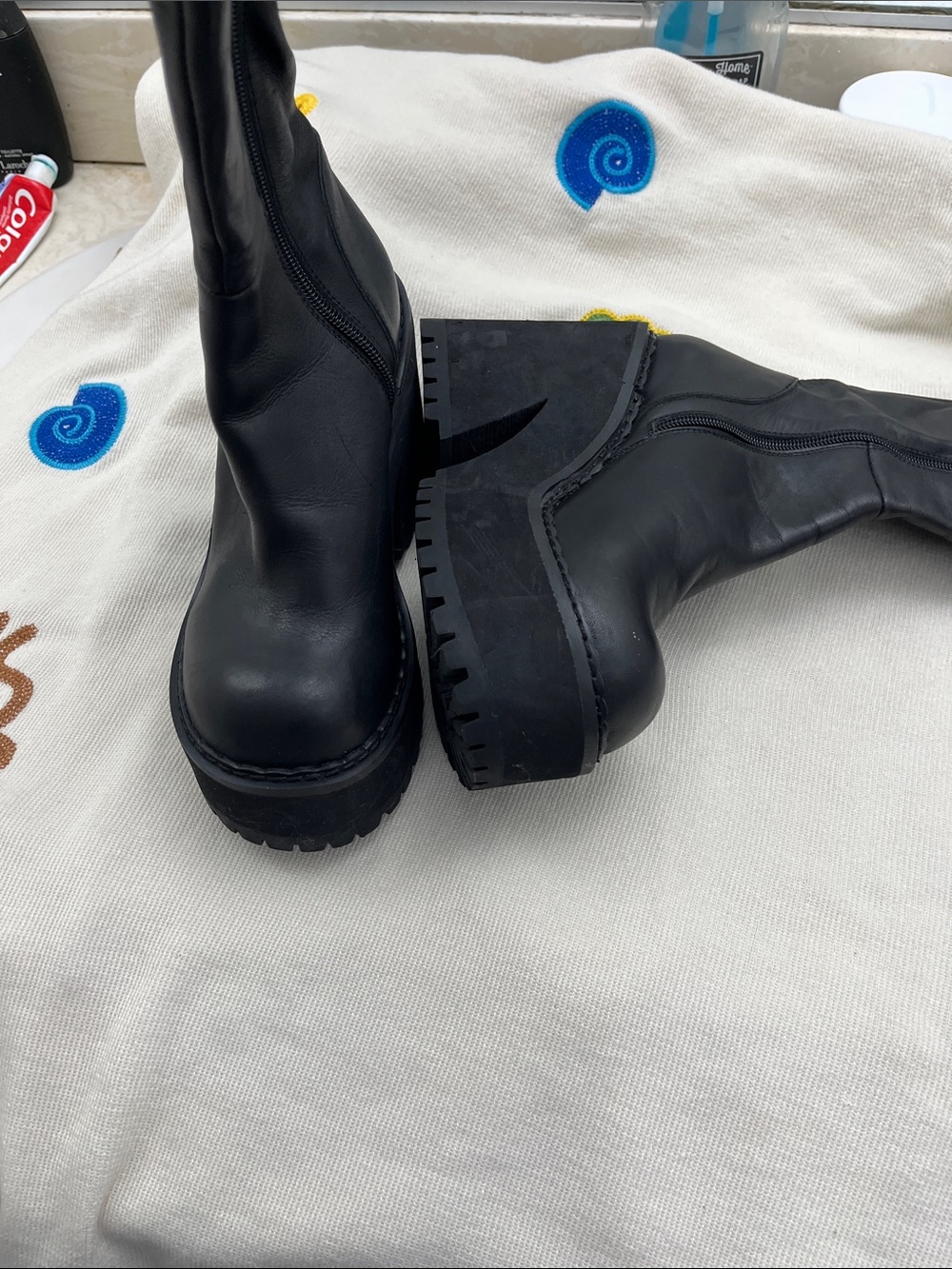 Black Platform Ankle Boots - Sleek Zip-Up Design